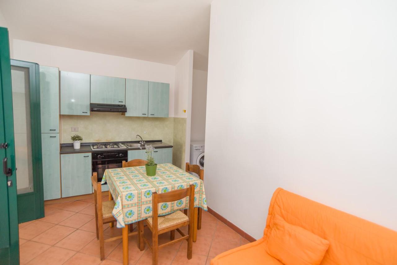 Case Vacanze Uliveto Mattinata Bagian luar foto